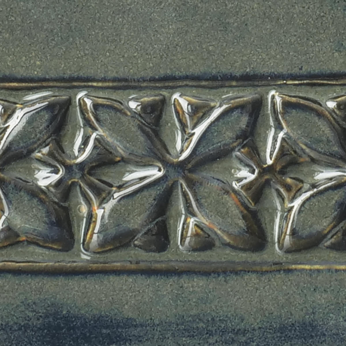 AMACO PC67 River Rock